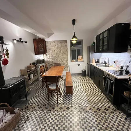 别墅 Lapillo Vendeghaz Köveskál