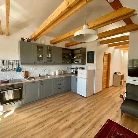 Lapillo Vendeghaz Vilă *